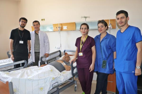 Almanya'da riskli bulunan ameliyat Diyarbakr'da olup, salna kavutu