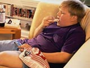ocuklarda Obezite Tedavisinde Aile Ve Hekime ok  Dyor