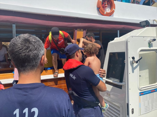 Fethiye'de teknelerde yaralanan 3 kii tahliye edildi