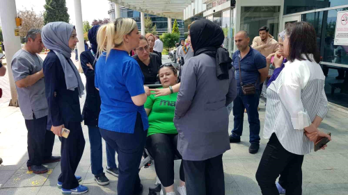 Karabk'te Hastanede Temizlik Grevlisine Saldr
