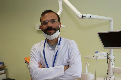 Periodontoloji Uzman Dr. Dt. Ali Burak Ayranc, 
