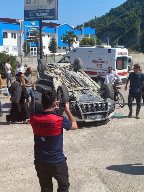 Sinop'ta iki otomobil arpt: ki kii yaraland