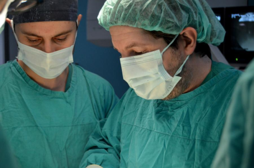 Trabzon'da doutan kala k olan 11 aylk bebek ameliyatla salna kavutu