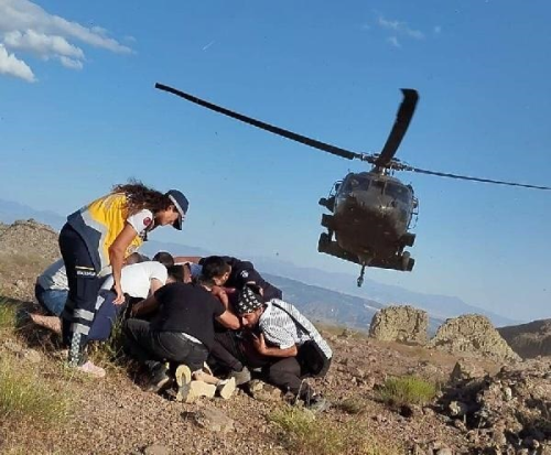 Tunceli'de Yaralanan Gen Kz Helikopterle Hastaneye Ulatrld