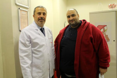 280 kiloluk Kazak doktor, kendini Trk doktorlara emanet etti