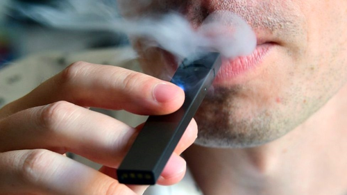 ABD'de 'elektronik sigara sebebiyle' sekizinci kii hayatn kaybetti