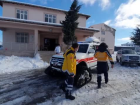 Acil sa�l�k hizmetleri yo�un k�� �artlar�nda da s�r�yor