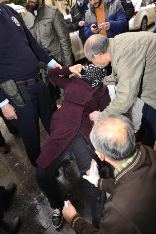 Adana'da Sevgilisi in ki Defa Kocasndan Boanan Kadn, Sevgilisi Tarafndan Vuruldu