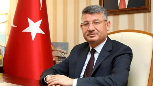 Adana eski AK Parti l Bakan yakaland koronavirs yendi