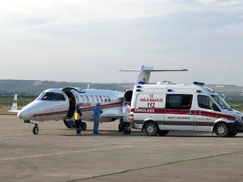 Ambulans u�ak Emel i�in havaland�