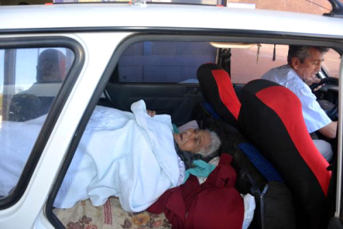 Ambulans Verilmedii ddiasyla Annesini Otomobil Bagajnda Tad
