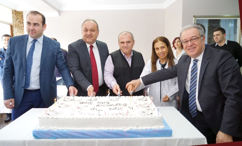 Anadolu Hastanesi'nde 14 Mart Tp Bayram Kutland
