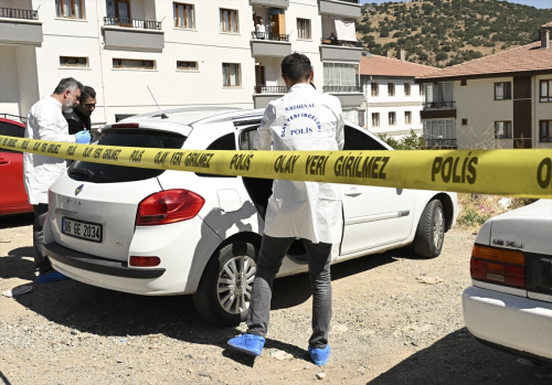 Ankara'da tartt karsn av tfeiyle vurarak ldren kii intihar etti