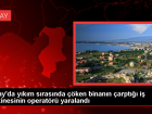 Antakya'da y�k�m �al��mas� s�ras�nda ��ken binan�n �arpt��� i� makinesi operat�r� yaraland�