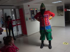Artvin'de hastanede tedavi g�ren �ocuklar i�in tiyatro etkinli�i d�zenlendi- Artvin'de hastanede tedavi g�ren �ocuklar i�in Hacivat ve Karag�z oyunu...