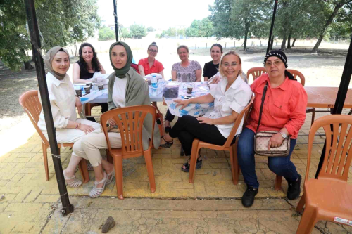 Atakum Belediyesi zgecan Kadn Danma Merkezi'nde Piknik enlii