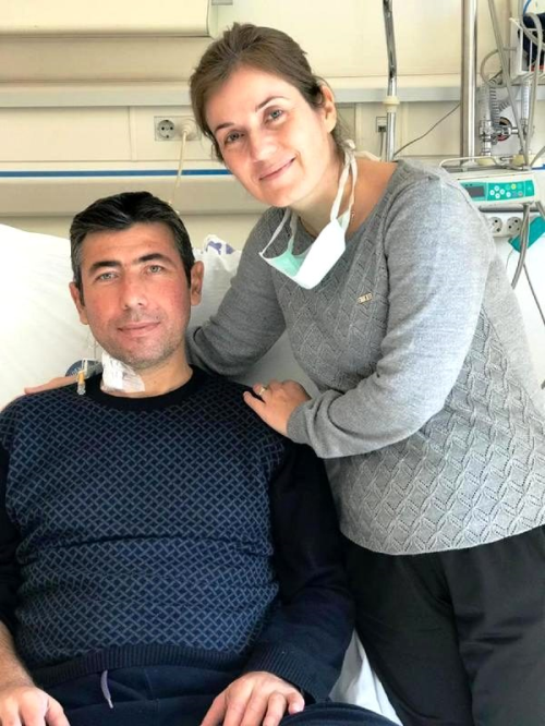 Ayegl retmen, 'O gn bugn' dedi, aabeyine bbreini balad
