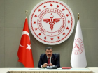 Bakan Koca: �in'de olumlu sonu� veren ilac� T�rkiye'ye getirdik