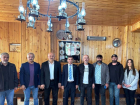 Bayburt Milletvekili Prof. Dr. Orhan Ate�, bas�n mensuplar� ile bir araya geldi