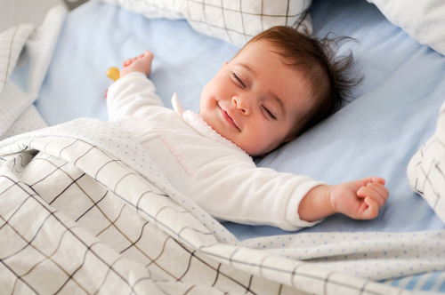 Bebeklerde 4-6 ay Aras Uyku Dzeni