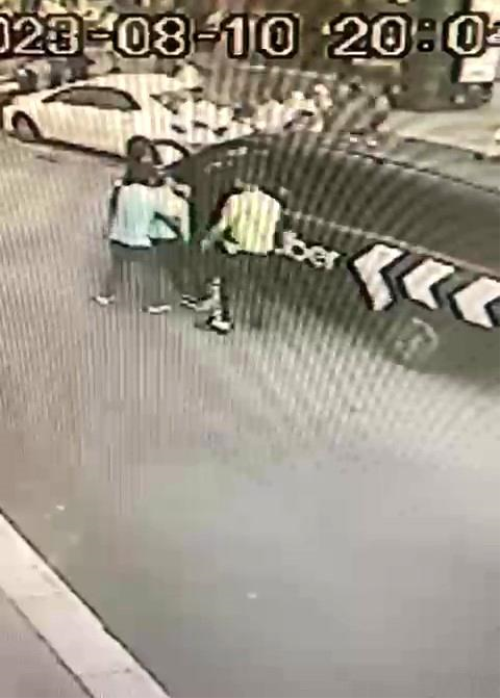 Beikta'ta Heimlich Manevras ile srcnn hayat kurtarld