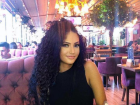 Beyza, �ift kol nakli i�in Almanya'dan T�rkiye'ye geldi