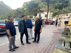 Bilecik Valisi �efik Ayg�l, Osmaneli'nde �ifal� sular� denedi