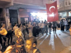 Bilim Kurulu �yesi kurallar�n ihlal edildi�i bu g�r�nt� sonras� �ok net uyard�: Yasaklar geri d�ner