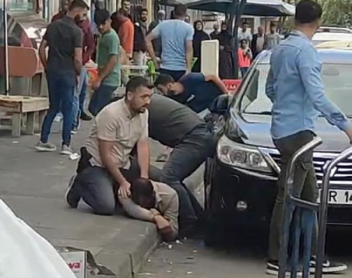 Bingl'de silahl kavga: 1 l, 1 gzalt