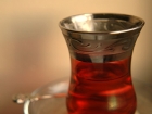 Biraz �ay Her�eye �yi Gelir!