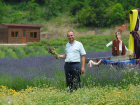 Bursa'da �rololji Uzman� Dr. Dursun �nal'�n kurdu�u t�bbi aromatik bah�e misafirlerini a��rl�yor