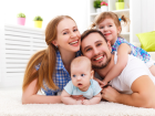 �al��an Ebeveynlerin 5'te Biri, �ocuklar�n� Daha Az G�r�yor�