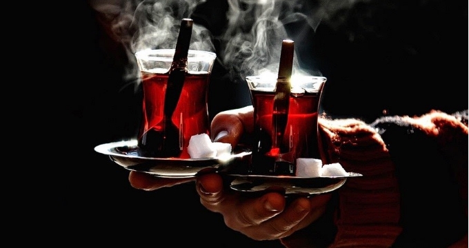 Limonlu Çayın Faydaları Nelerdir? Limon Çayı İçmek Sağlıklı Mıdır?