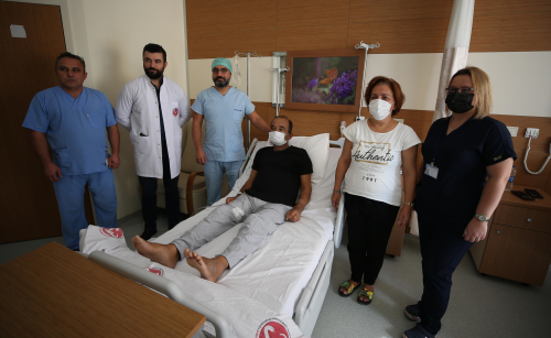 �eyrek as�r m�cadele etti�i hastal�ktan do�um g�n�nde b�brek nakliyle kurtuldu