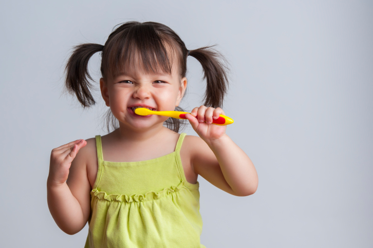 Çocukların Dişlerini Güçlendiren Besinler