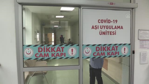 CoronoVac as salk alanlarna uygulanmaya baland