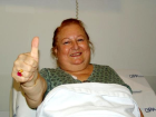 Daha fazla organ�n� kaybetmemek i�in ameliyat masas�na yatt�
