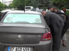 Davuto�lu konvoyunda yaralanan kazazedeleri ziyaret etti