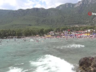 Denizi g�r�nce vir�s� unuttular