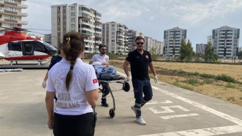 Diyarbakr'da Beyin Kan Phtlamas Tans Konulan Gen Kadn Ambulans Helikopterle Sevk Edildi