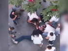 Diyarbak�r'da Kafeden ��kan Ki�i Susturucu Tak�l� Tabanca ile Sald�r�ya U�rad�