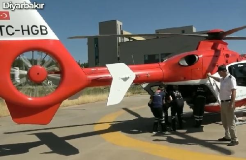 Diyarbakr'da Kalp Krizi Geiren Hasta Ambulans Helikopterle Tedavi Altna Alnd