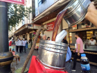 Diyarbak�r'da Vatanda�lar Meyan �erbeti ��erek S�caklar� Atlat�yor