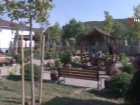 Diyarbak�r Hani'deki �ifal� Su Havuzu Yo�un �lgi G�r�yor