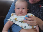 Do�du�undan beri a�layan Adem bebe�in v�cudunda enjekt�r i�nesi ��kt�
