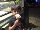 Do�ru yemek hastal�k riskini azalt�yor: Dondurmay� �s�rarak de�il, yalayarak yiyin