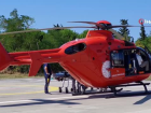 Do�um yapan kad�n�n yard�m�na ambulans helikopter yeti�ti