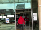 Doktora sald�r� iddias�yla adliyeye ��kart�lan �ahsa konut terk etmeme cezas�