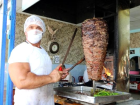 D�ner ustas�, koronaya s�rekli t�ketti�i d�rt g�da maddesi ile meydan okudu: Gelirse pi�man olur