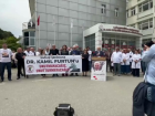 Dr. Kamil Furtun'un �l�m y�l d�n�m�nde sa�l�k emek�ileri an�ld�